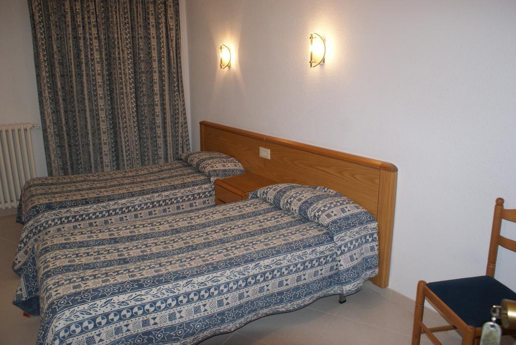 Hostal Gran Sol Llança Zimmer foto